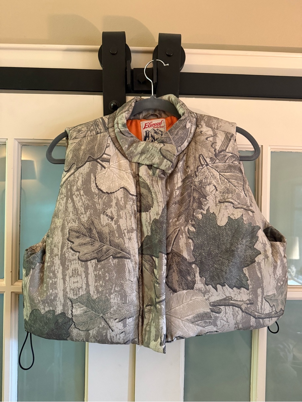Vintage Elwood Camouflage Puffer Vest